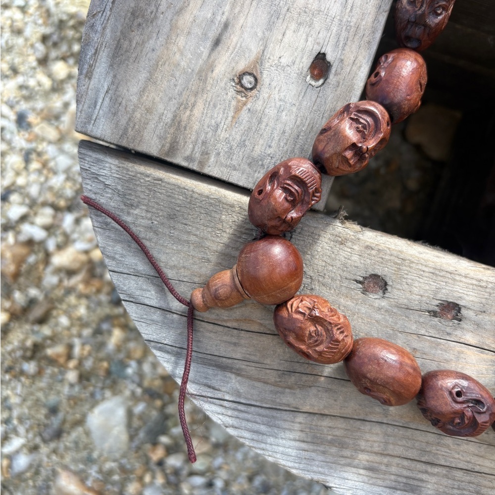 #44 Vintage Carved “18 Arhat” Prayer/Meditation Beads - Picture 3 of 4